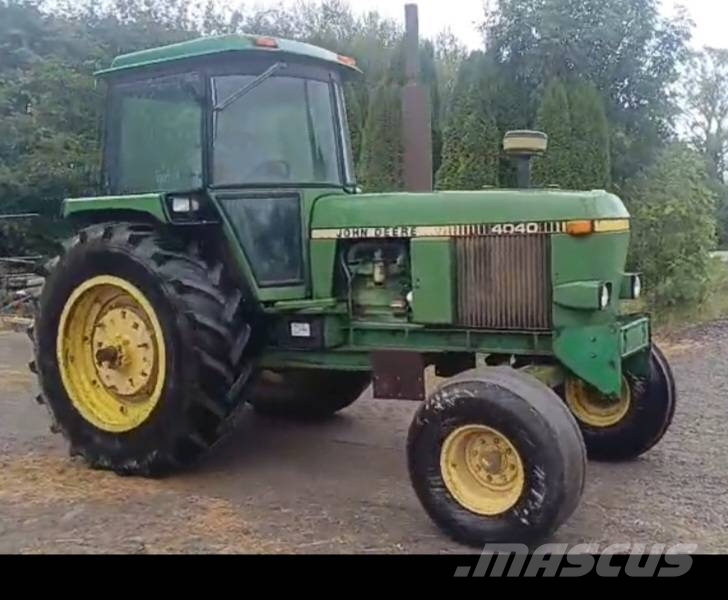 John Deere 4040 Traktori