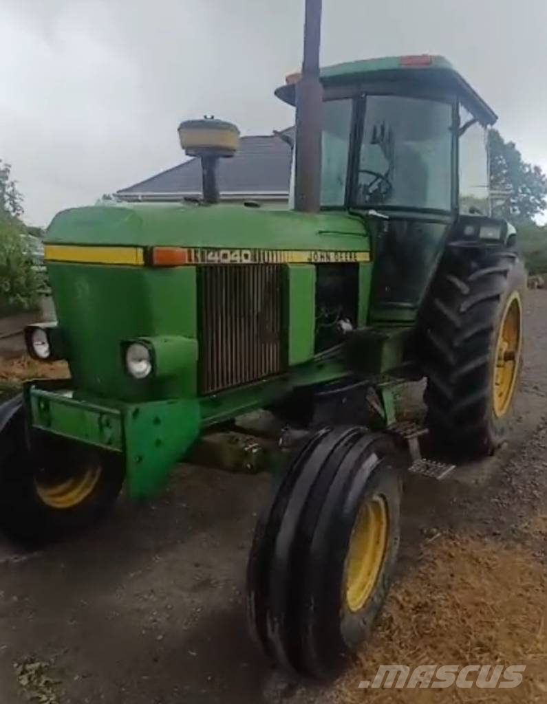John Deere 4040 Traktori