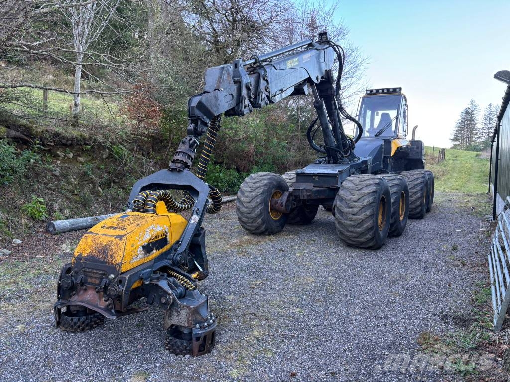 Ponsse Bear 8W Timber Harvester c/w H8 Head ハーベスター