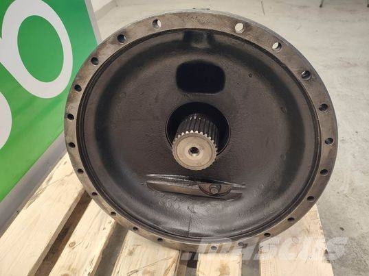 Valtra T 151 (WTB029250-1) portal axle Váltók
