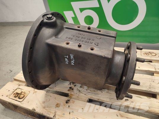 Valtra T 151 (WTB029250-1) portal axle Váltók