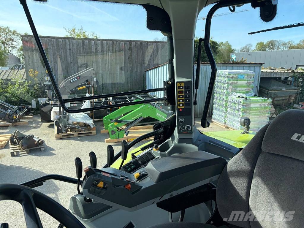 CLAAS Arion 530 Hexashift الجرارات