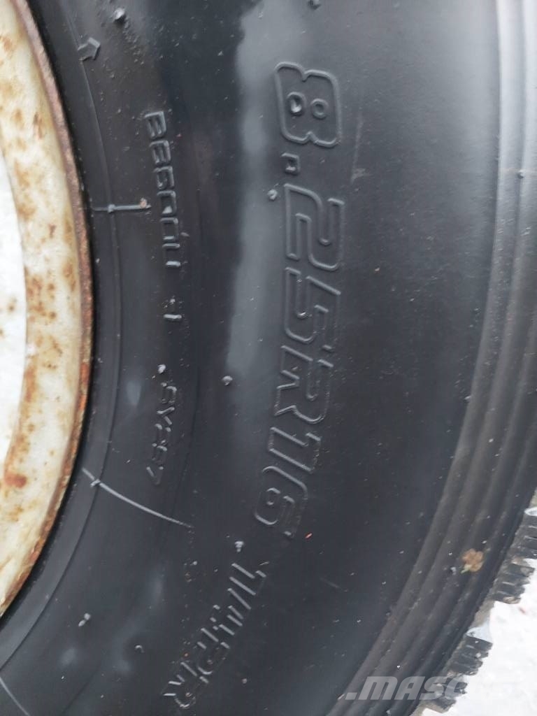 Kippikärry Telillä Tipper trailers