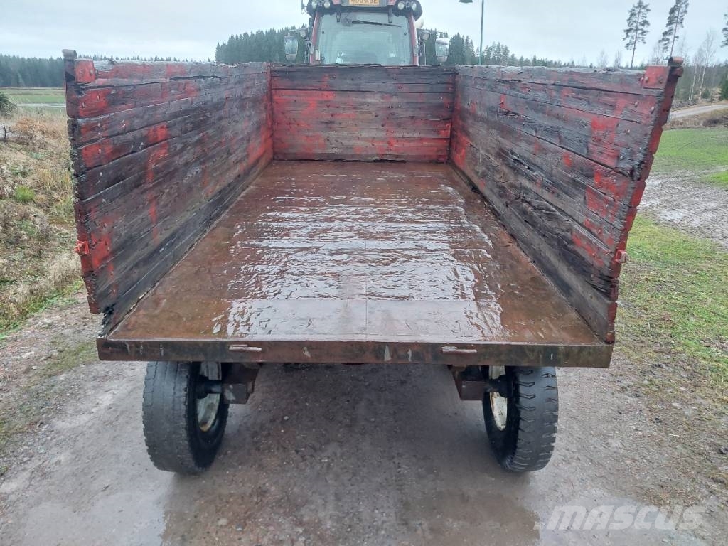 Kippikärry Telillä Tipper trailers