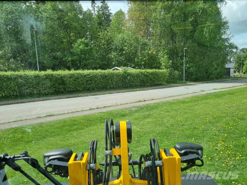 JCB 407 Nordic ny! Kampanjpris! 1.99% ränta لوادر انزلاقية التوجيه