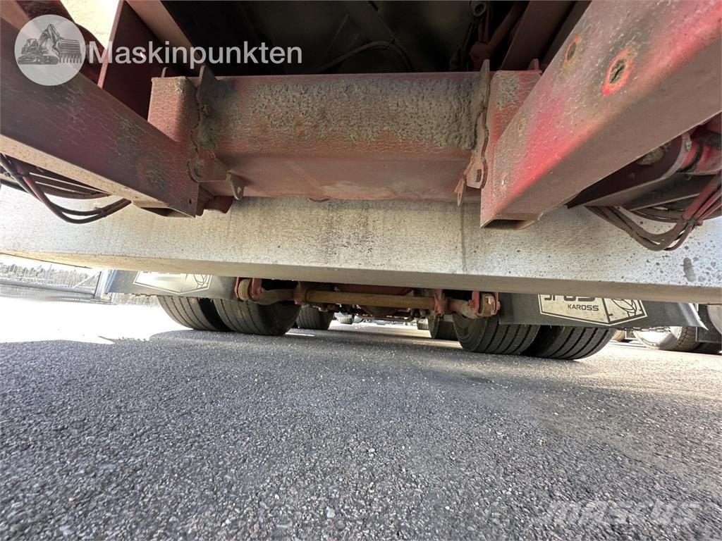 DAF FAS XF530Z Camiones con caja de remolque