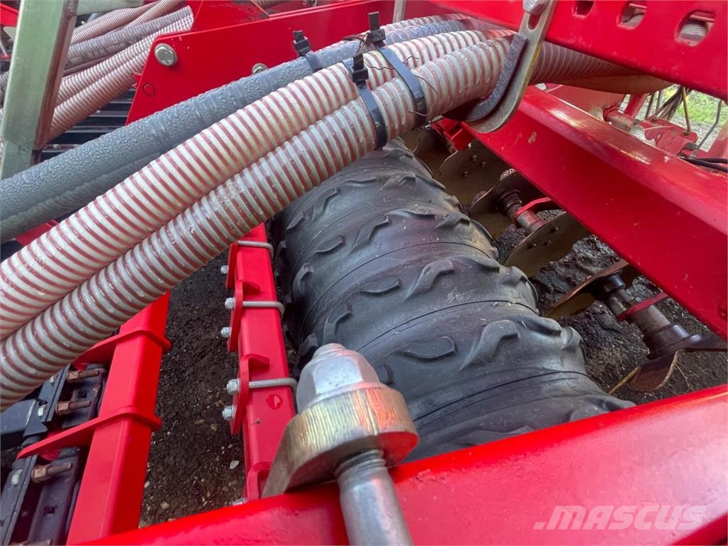 Horsch Express 3 TD Kylvökoneet