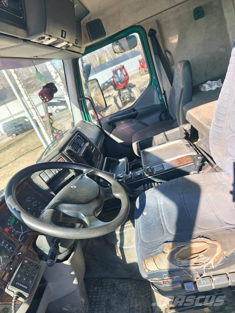 Sisu E12 Camiones de transporte de maquinaria forestal