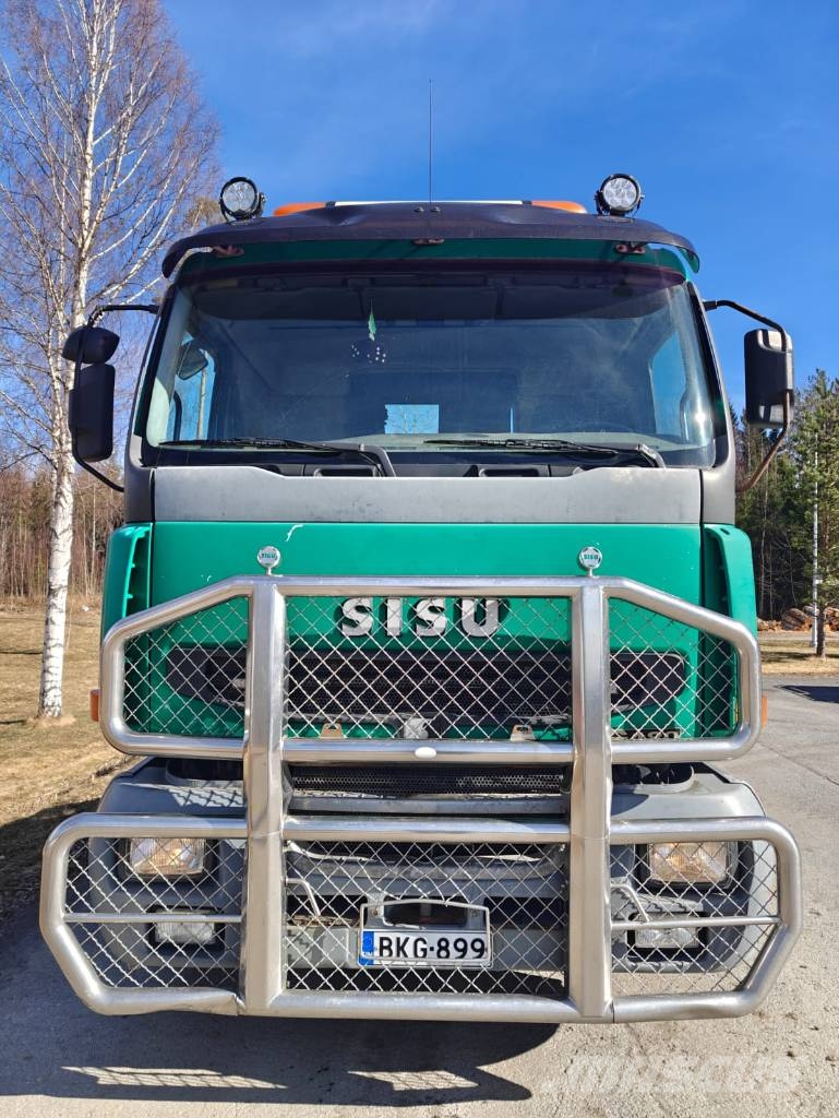 Sisu E12 Camiones de transporte de maquinaria forestal