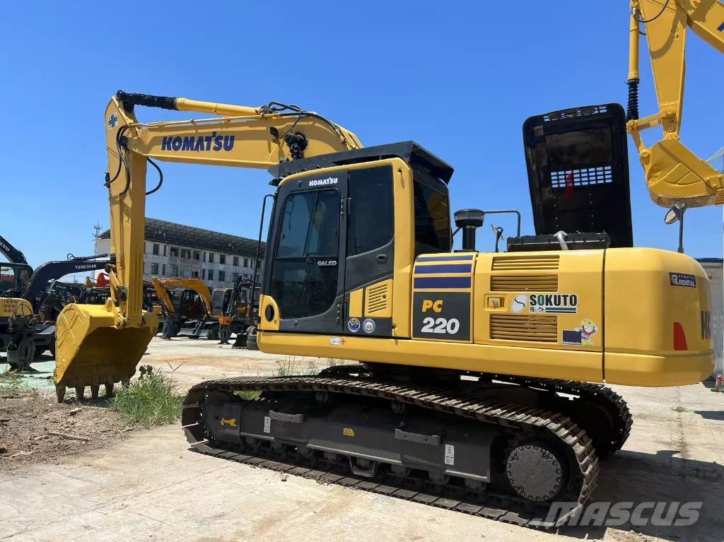 Komatsu 220 Escavadeiras de esteiras