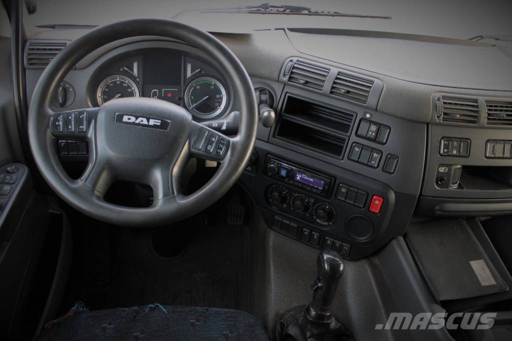DAF CF440 FAN Raamautod