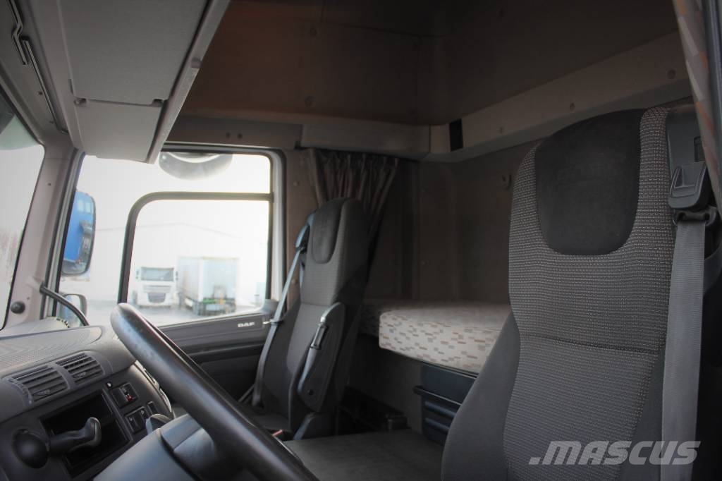 DAF CF440 FAN Raamautod