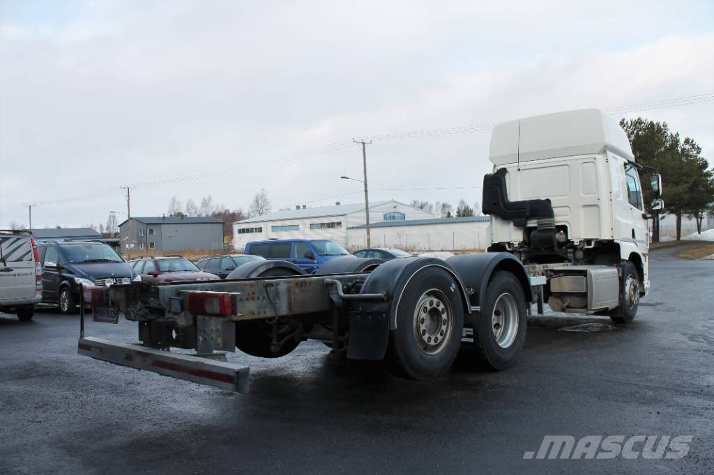 DAF CF440 FAN Raamautod