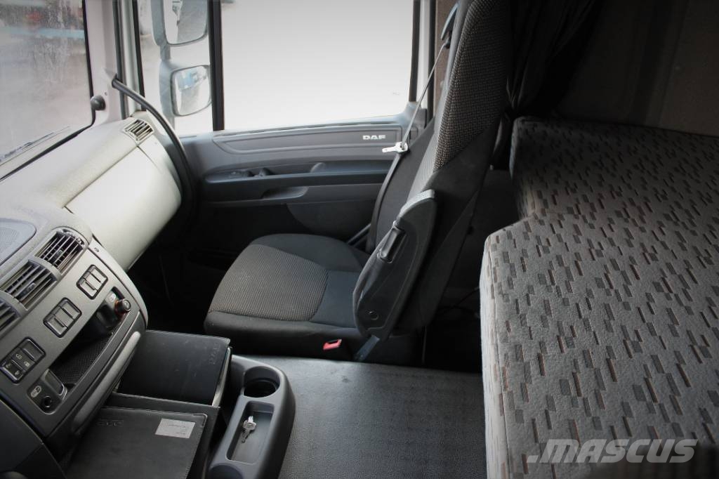 DAF CF440 FAN Raamautod