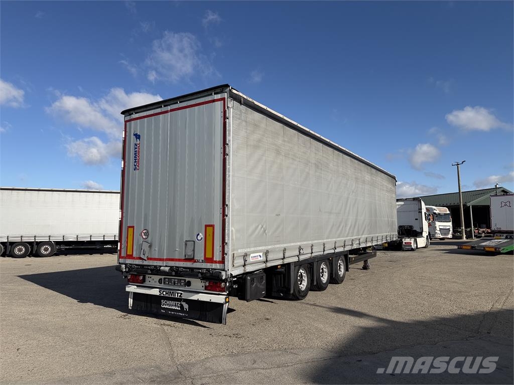 Schmitz Cargobull VIN 702 نصف مقطورات بباب جانبي