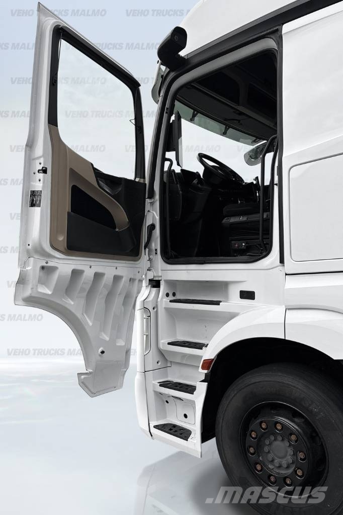 Mercedes-Benz Actros 2546 LS 6x2/2 Pusher Vlačilci