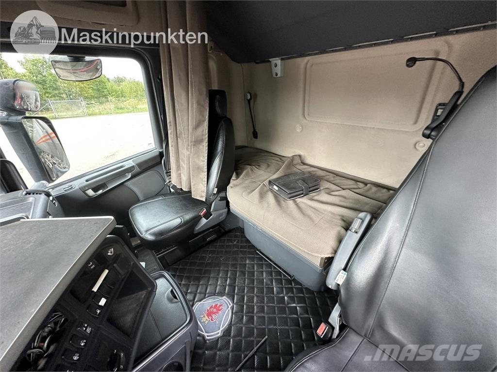 Scania R560LB6X4MNB Kuorma-autoalustat