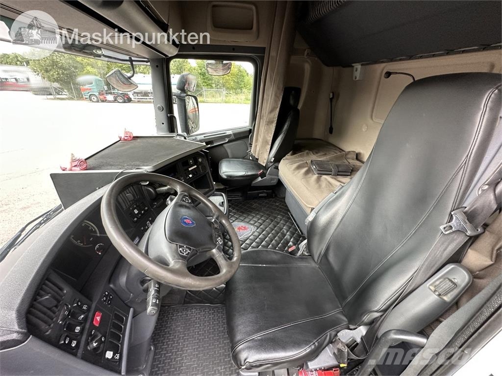 Scania R560LB6X4MNB Kuorma-autoalustat