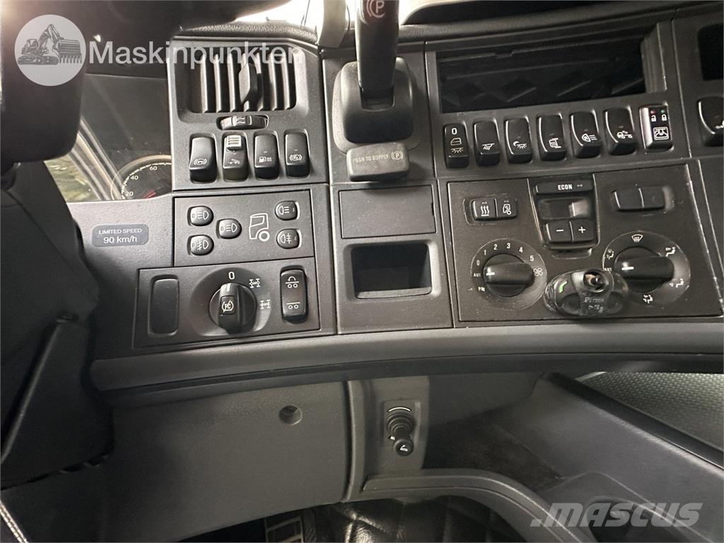 Scania R560LB6X4MNB Kuorma-autoalustat