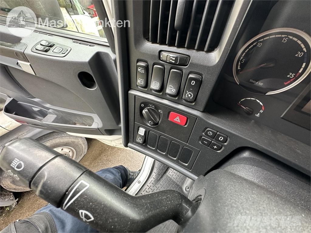 Scania R560LB6X4MNB Kuorma-autoalustat