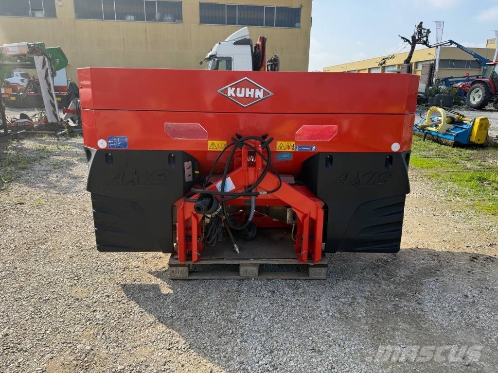 Kuhn AXIS 40.2 Razpršilniki tekočega gnoja
