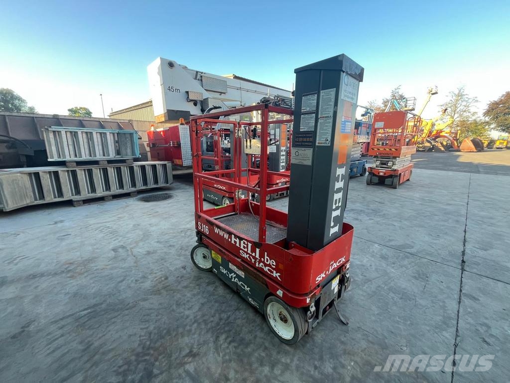SkyJack SJ16 SJ16 Teleskopske podizne platforme