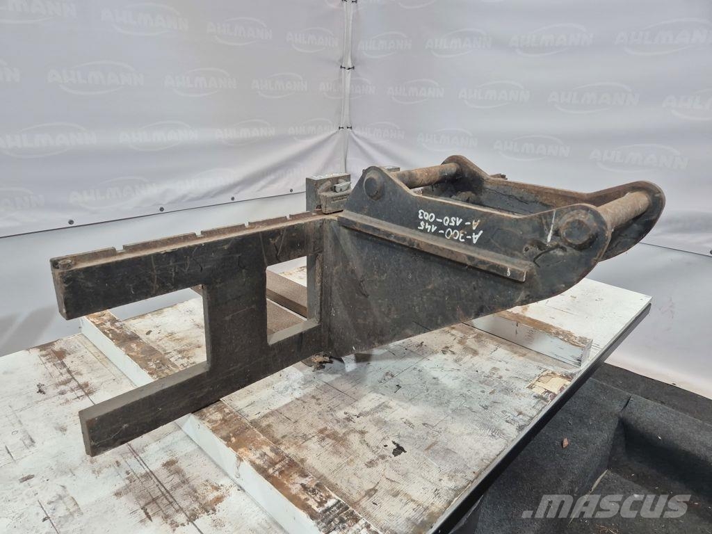 S45 palletvorkinstallatie Çatallar