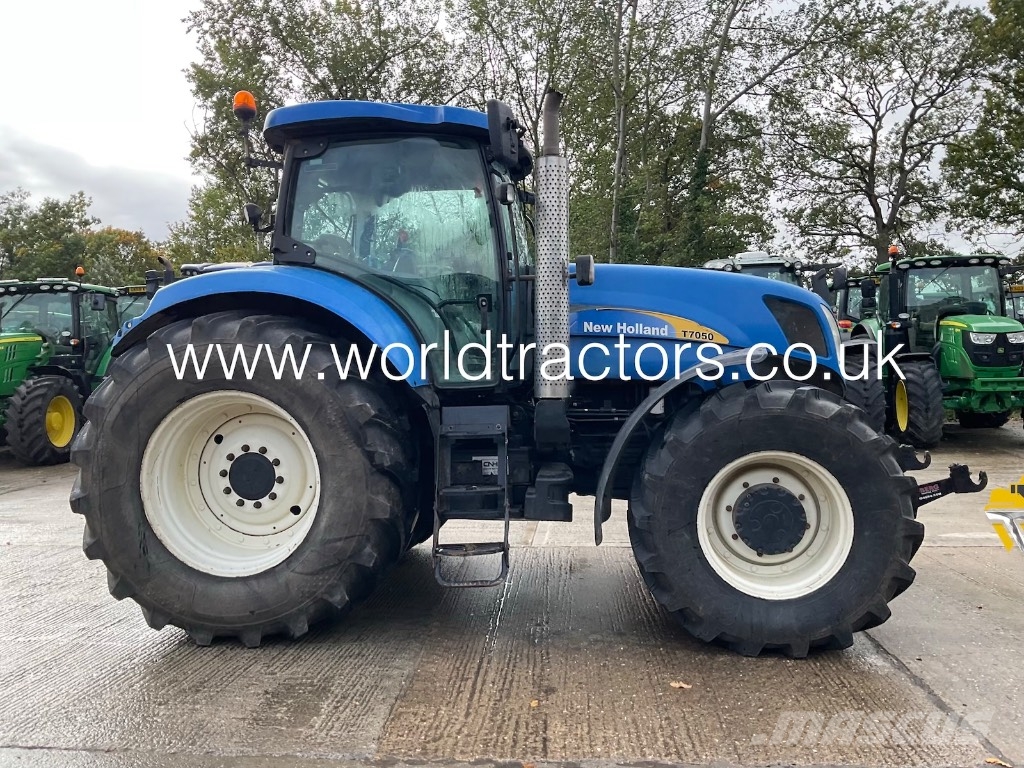 New Holland T 7050 Traktorer