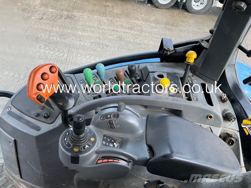 New Holland T 7050 Traktorer