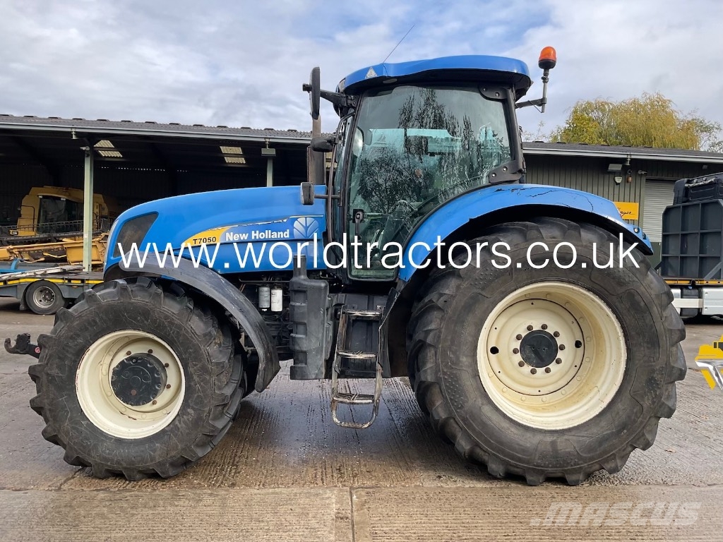New Holland T 7050 Traktorer