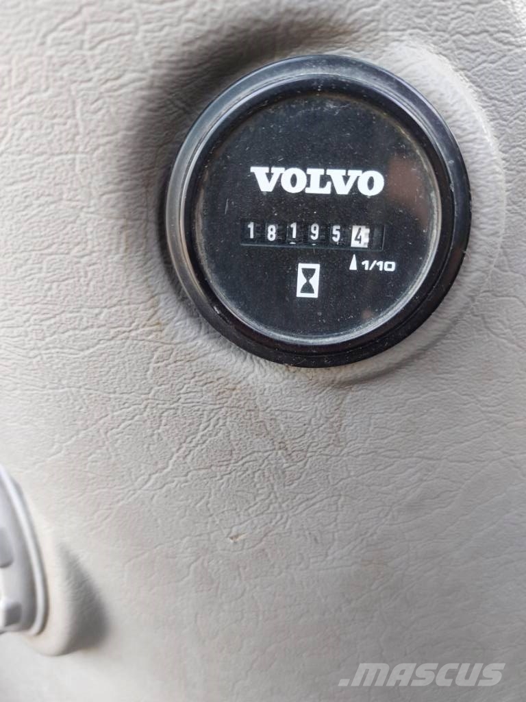 Volvo EW 140 D Kolesové rýpadlá