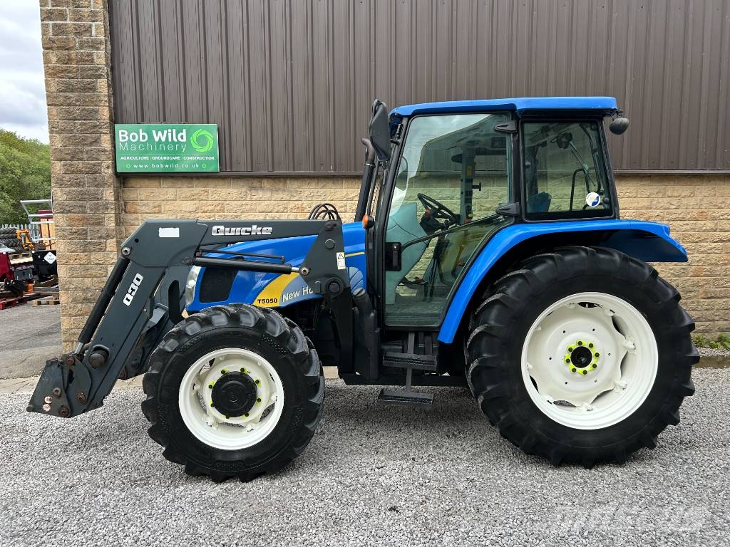 New Holland T5050 Tractoren