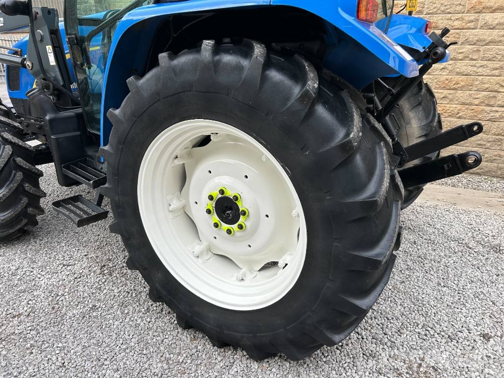 New Holland T5050 Tractoren