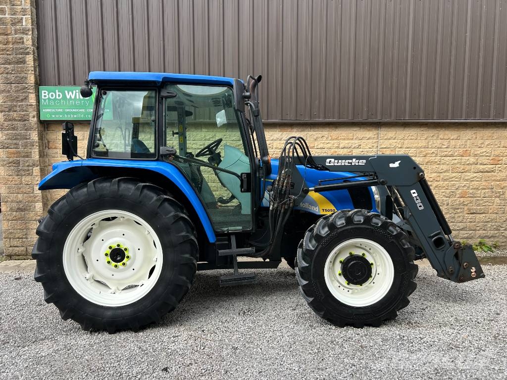 New Holland T5050 Tractoren