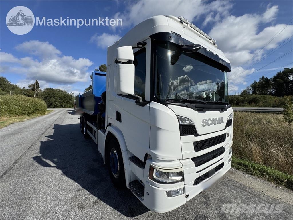 Scania P320B6X2*4NB 크레인 트럭