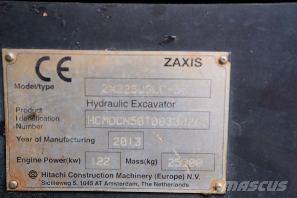 Hitachi ZX225USLC-5B MARTTIINILLA Excavadoras sobre orugas