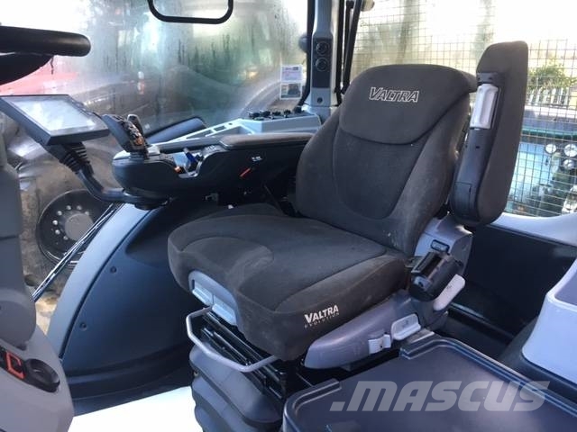 Valtra T 234 V 트랙터