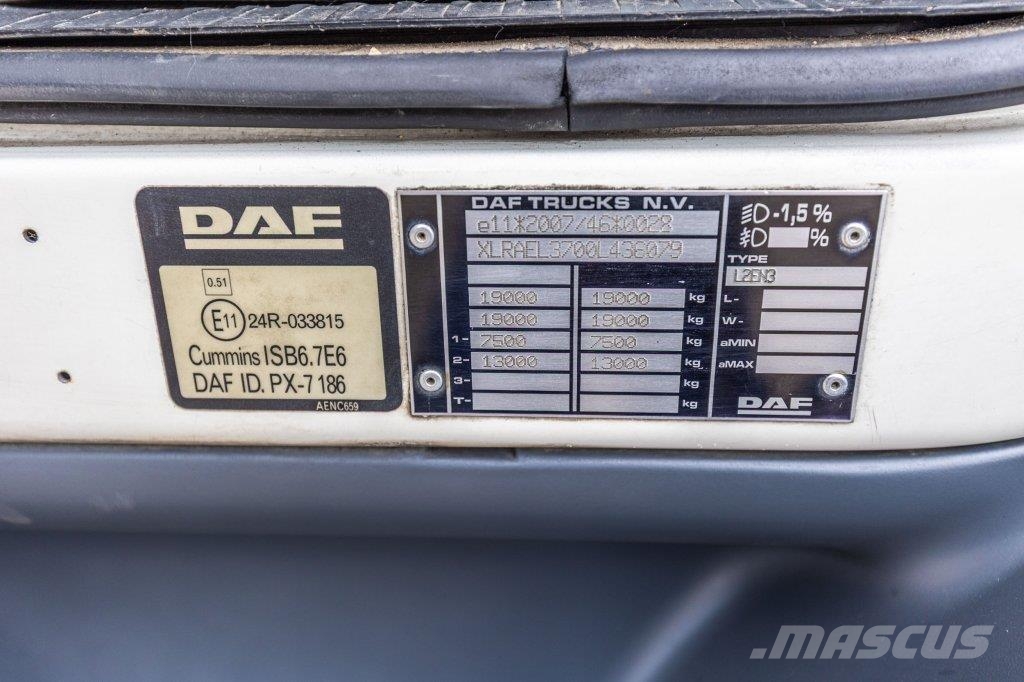 DAF LF55 250+CHEREAU+THERMO KING+DHOLLANDIA 1.5T شاحنات بدرجة حرارة قابلة للضبط