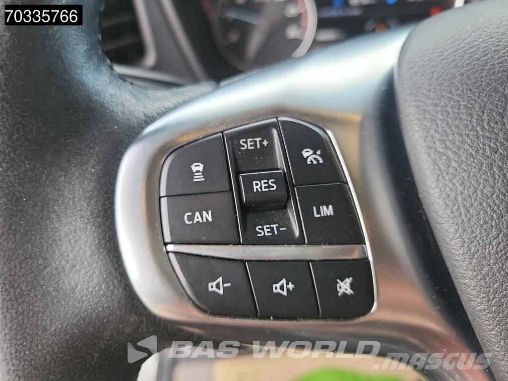 Ford F-Max 500 4X2 Retarder 2x Tanks Standklima Navi AC Tractor Units