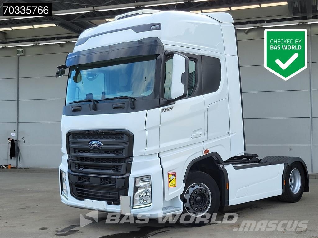 Ford F-Max 500 4X2 Retarder 2x Tanks Standklima Navi AC Tractor Units