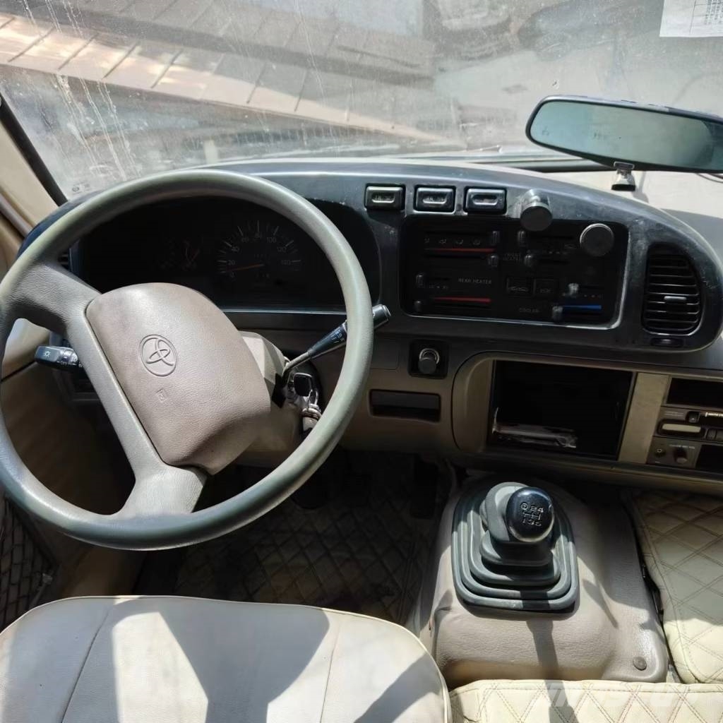 Toyota Coaster Bus Микроавтобусы