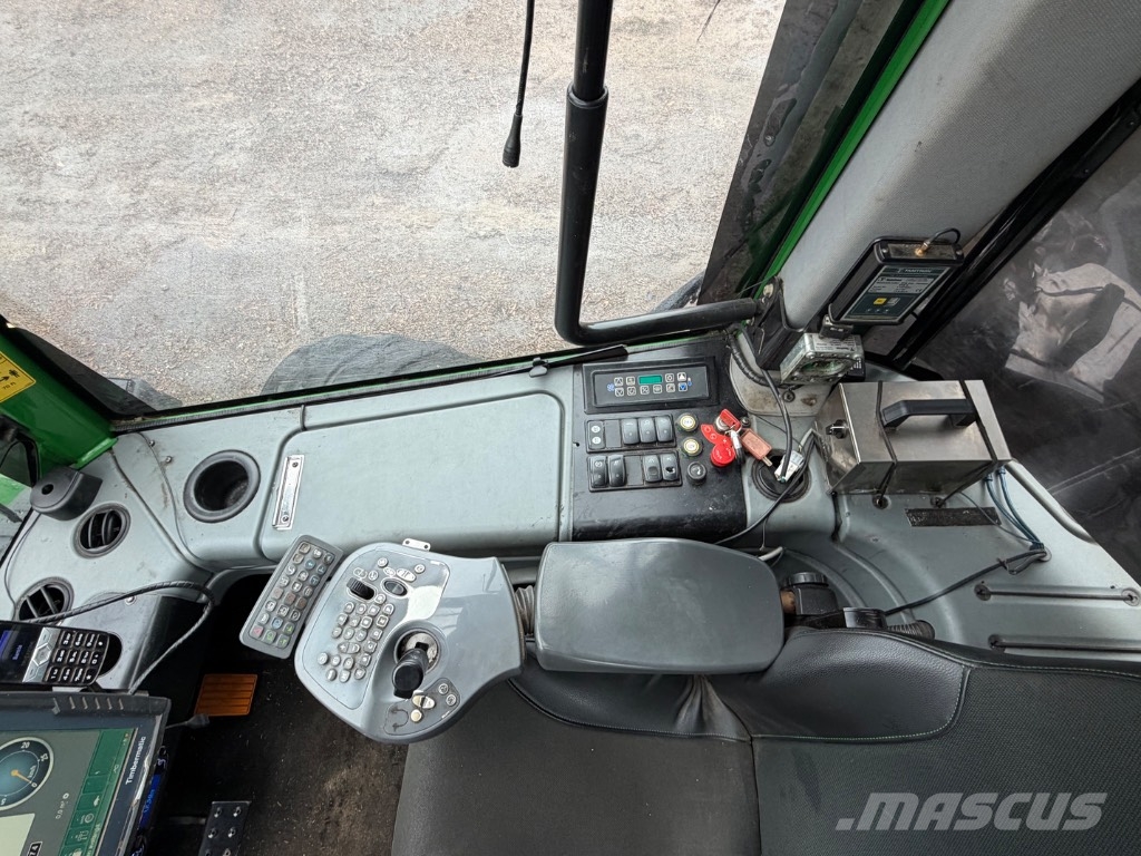 John Deere 1210 E Forvarderi