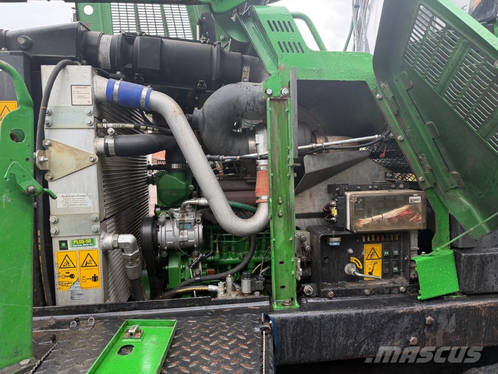 John Deere 1210 E Forvarderi