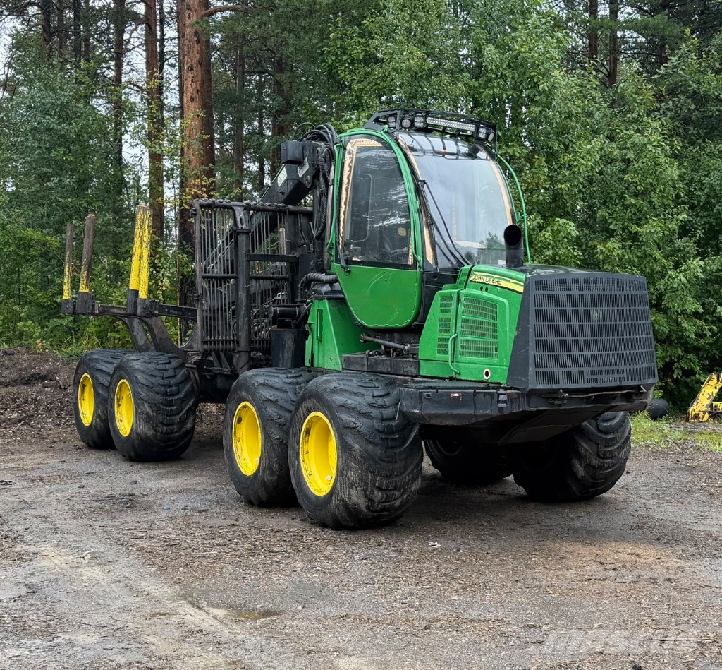 John Deere 1210 E Forvarderi