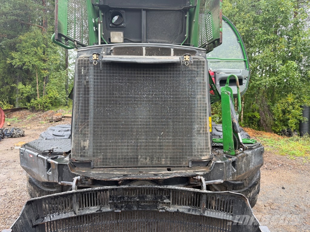 John Deere 1210 E Forvarderi