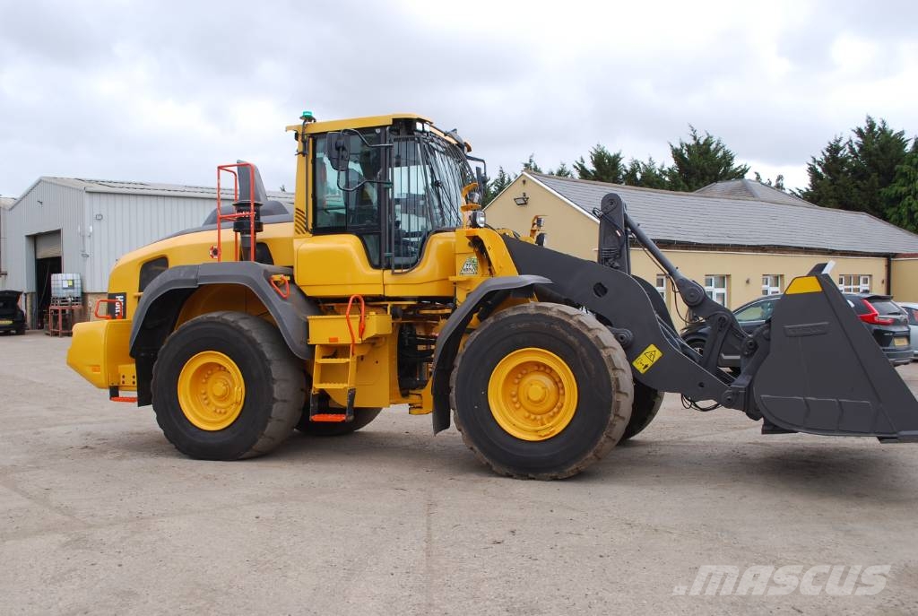 Volvo L110H Gumikerekes homlokrakodók