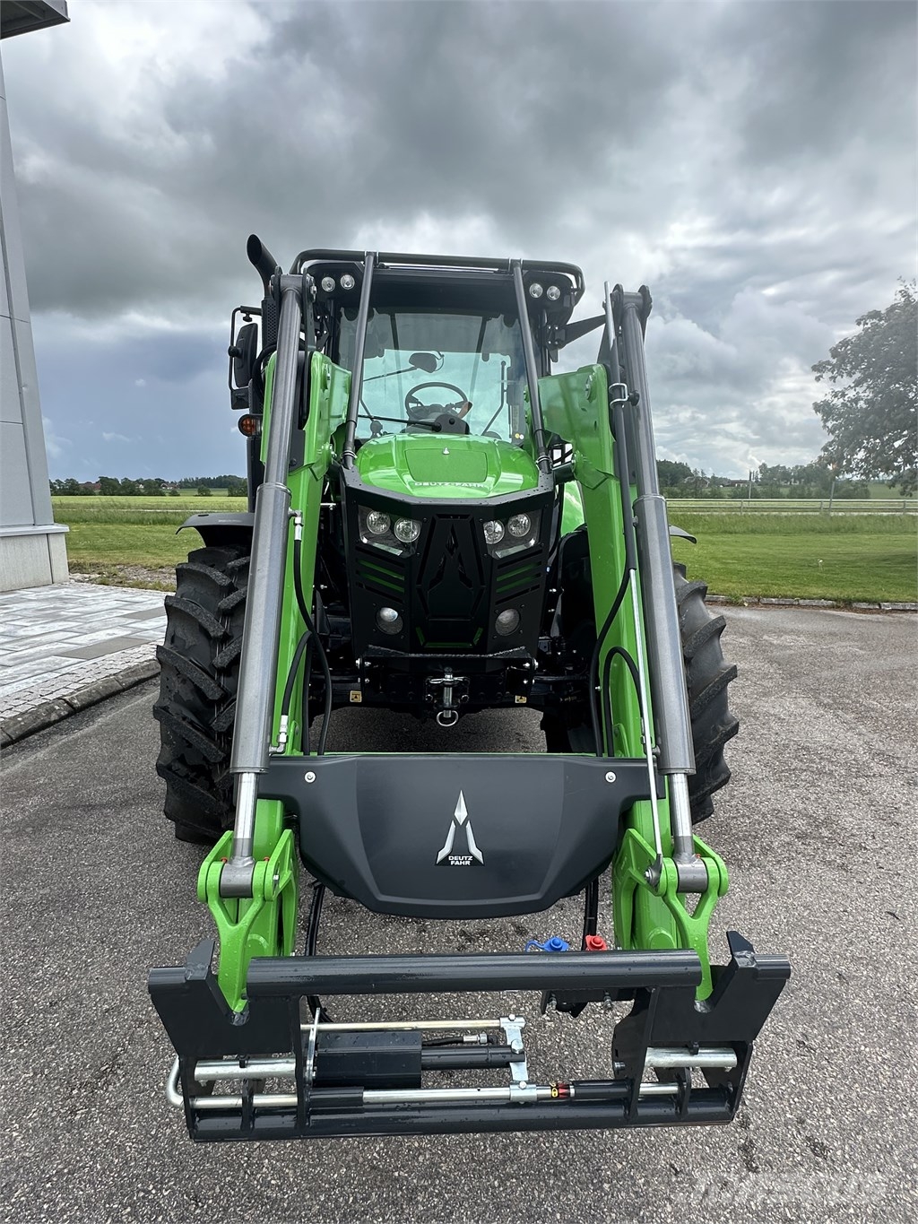 Deutz-Fahr 5105 Keyline Traktori