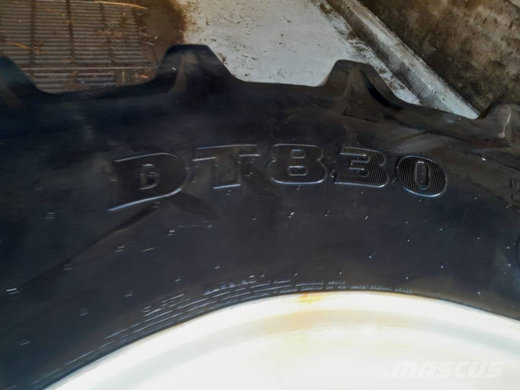 Goodyear Optitrac DT830 타이어, 휠 및 림