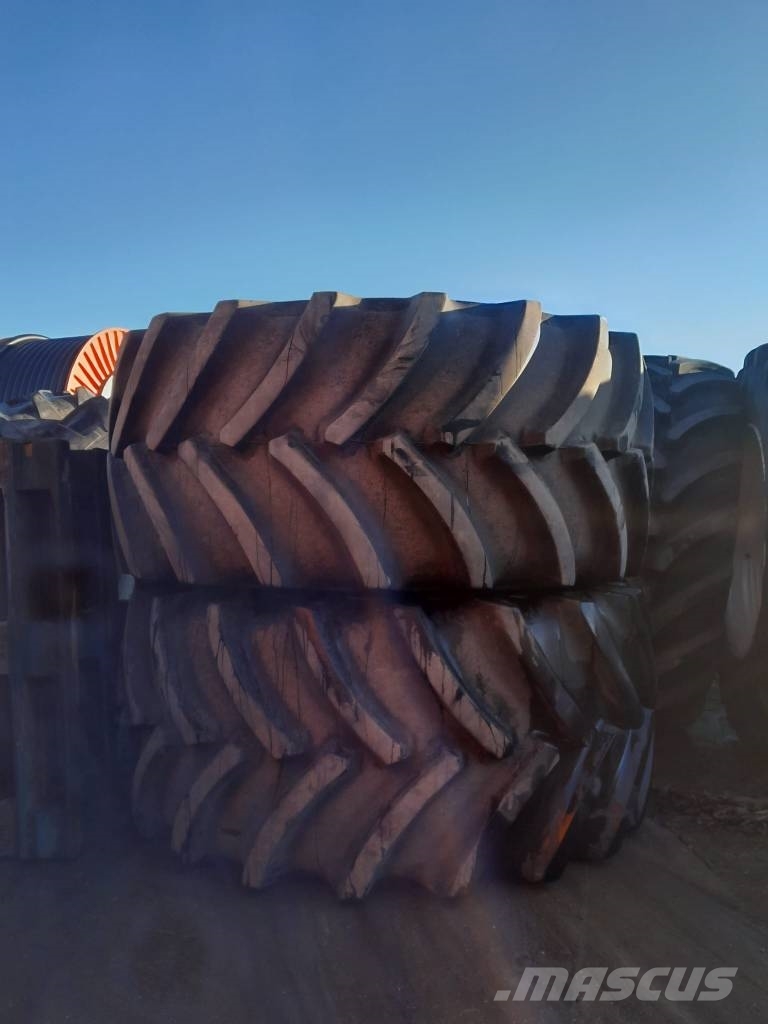 Goodyear Optitrac DT830 타이어, 휠 및 림