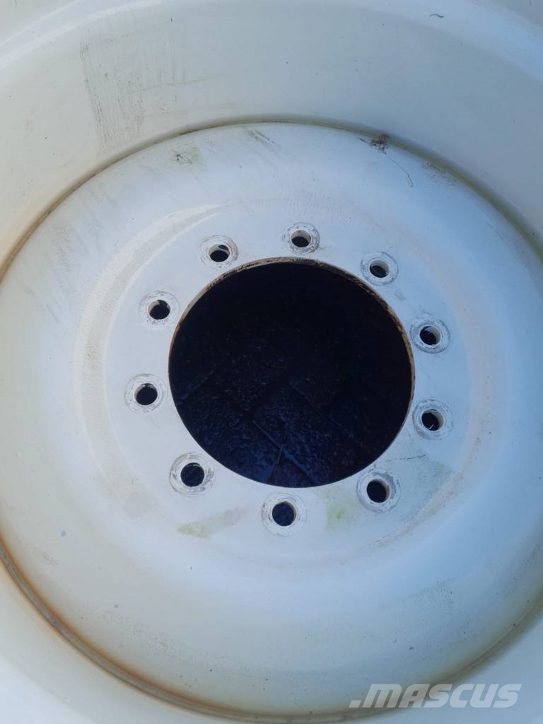 Goodyear Optitrac DT830 타이어, 휠 및 림